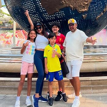 Harith Dan Bekas Isteri Masih Bercuti Bersama Walaupun Selepas Cerai