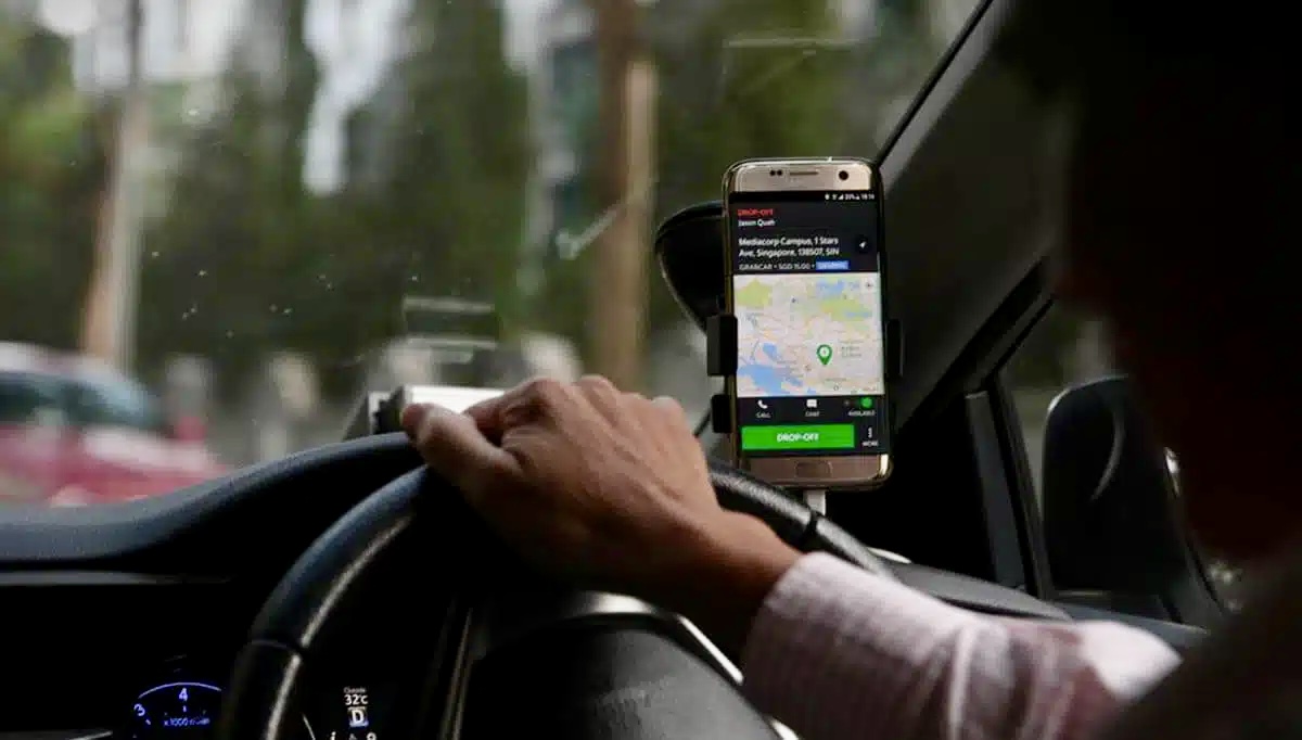 Didakwa Ramai Pemandu Grab Enggan Ambil Tempahan, Ini Sebabnya Menurut Netizen