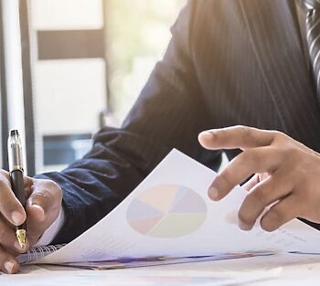 Pegawai Bank Di Semenanjung Malaysia Bakal Naik Gaji 9%, Dapat Pelbagai Elaun Tambahan