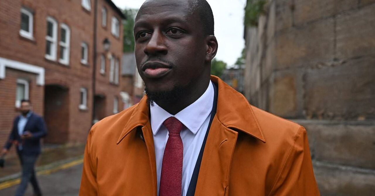 Mendy Tuntut City Bayar Tunggakan Gajinya Sejak 2021 Lagi
