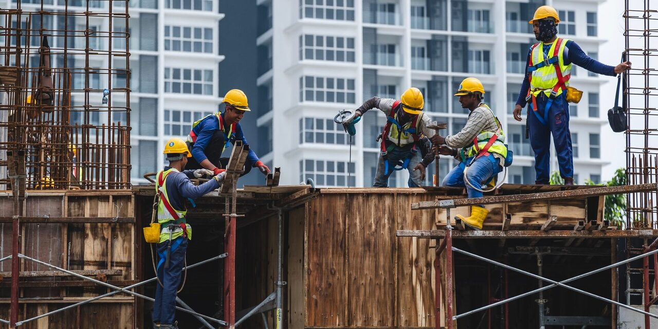Pekerja Asing Juga Dapat Gaji Minimum RM1,700