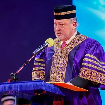 Agong Nasihat Graduan Jangan Terlalu Memilih Kerja, Elak Jadi Penggangur Terhormat