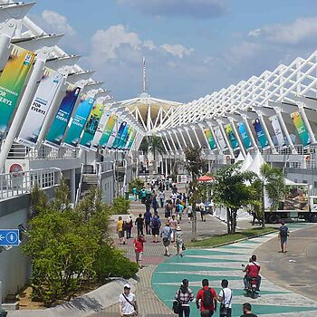 Litar Sepang Jadi Bazar Ramadan 2025