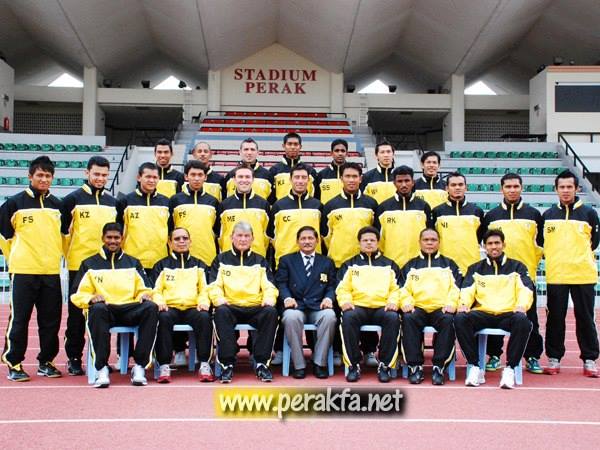 Jurulatih Ini Pernah Tanggung Kos Penerbangan Pasukannya Untuk Beraksi Di Piala AFC 3 Jurulatih Ini Pernah Tanggung Kos Penerbangan Pasukannya Untuk Beraksi Di Piala AFC