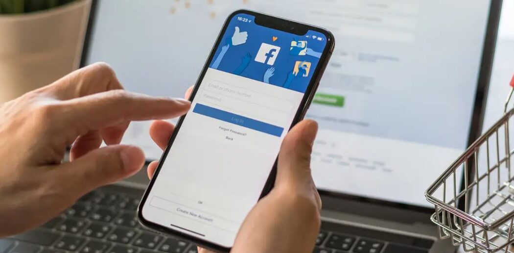 Komen facebook