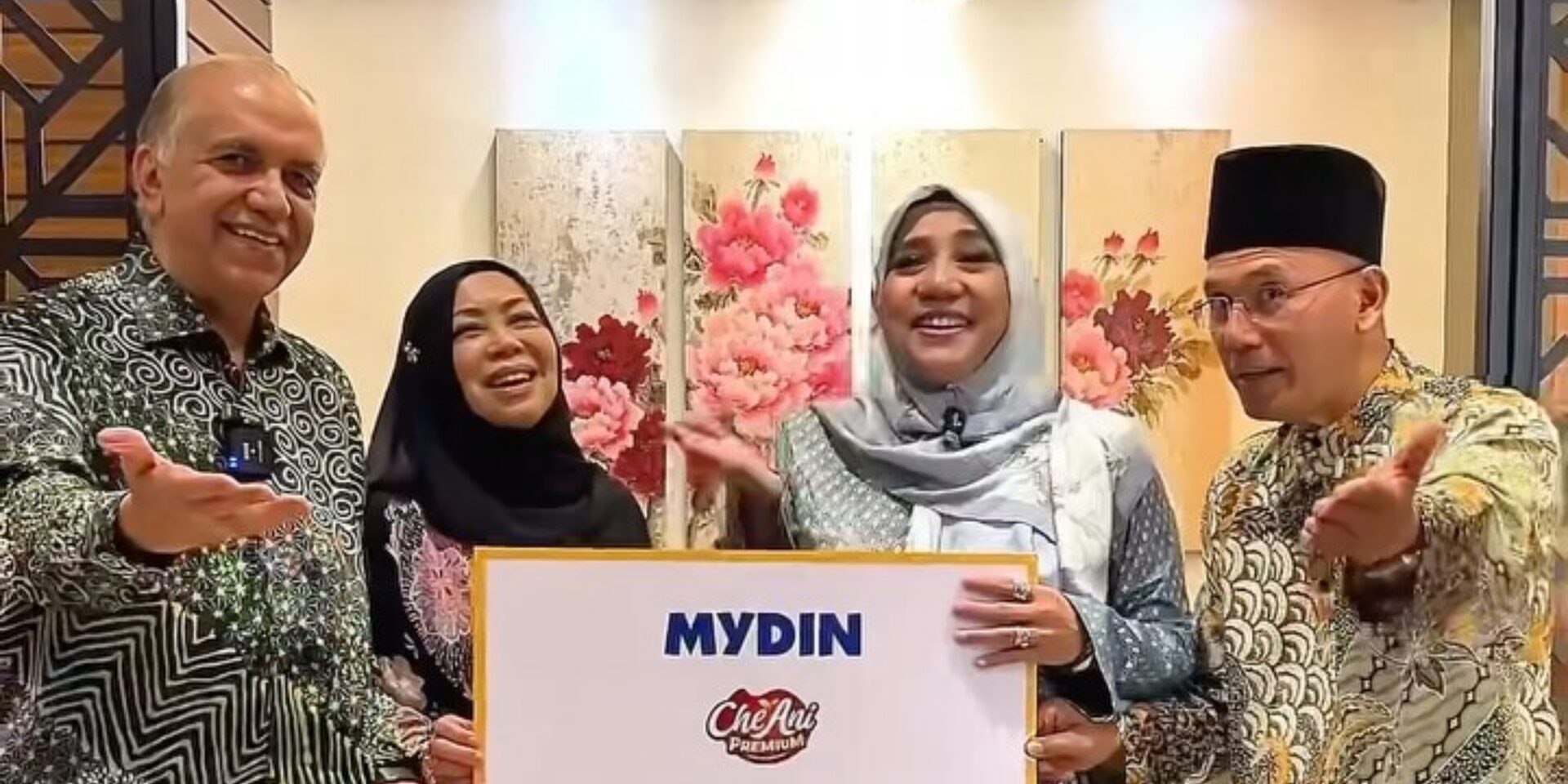 Noraniza Idris Sujud Syukur, Mydin Penyelamat Bisnes Hampir 'Bungkus'