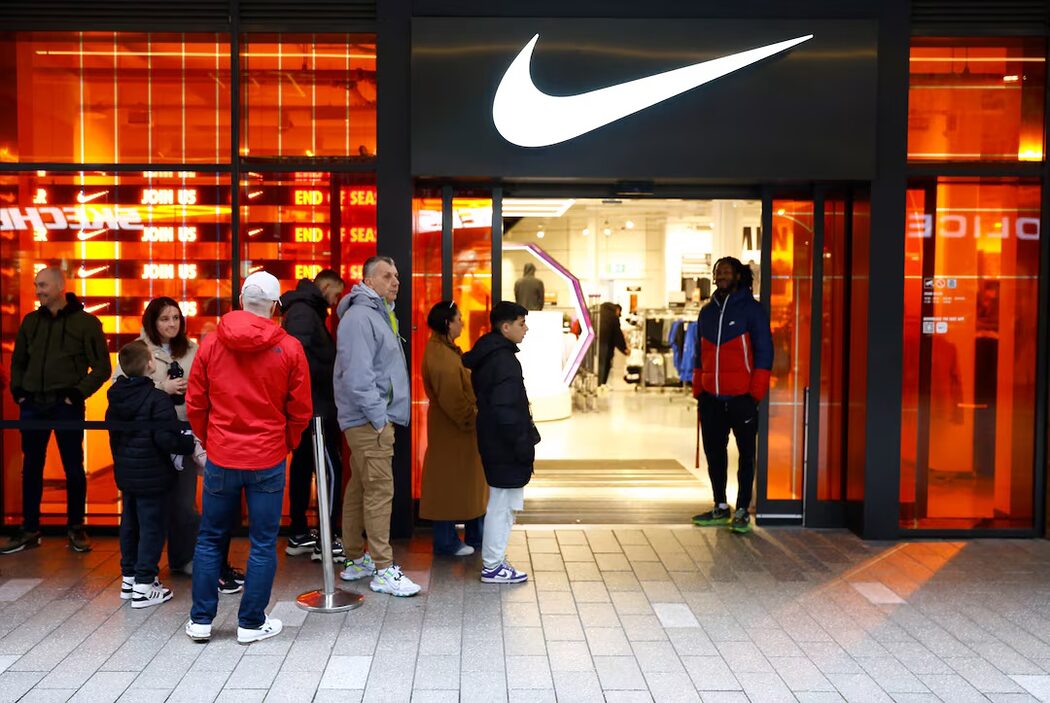 Perang Tarif Trump Ganas, Saham Nike, Adidas, Puma Jatuh Teruk 2 tarif