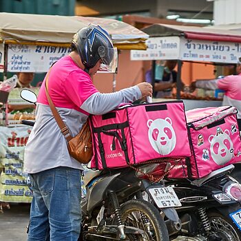 Dah Tak Mampu Bersaing, Foodpanda Tutup Operasi Di Thailand