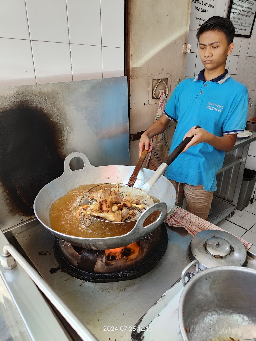 ayam goreng