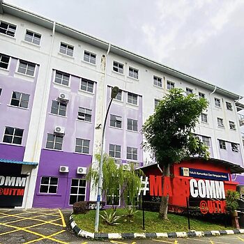 Anggap Masscom, Teater Sebagai ‘Course’ Bodoh, Tiktokers Ini Dikecam