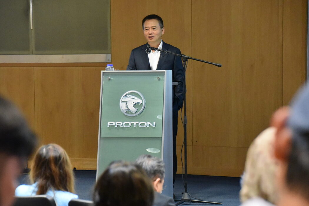 Proton e.MAS Di Singapura Berharga Lebih RM570,000, Boleh Beli Semi-D Di Malaysia 3 Proton e.MAS Di Singapura Berharga Lebih RM570,000, Boleh Beli Semi-D Di Malaysia