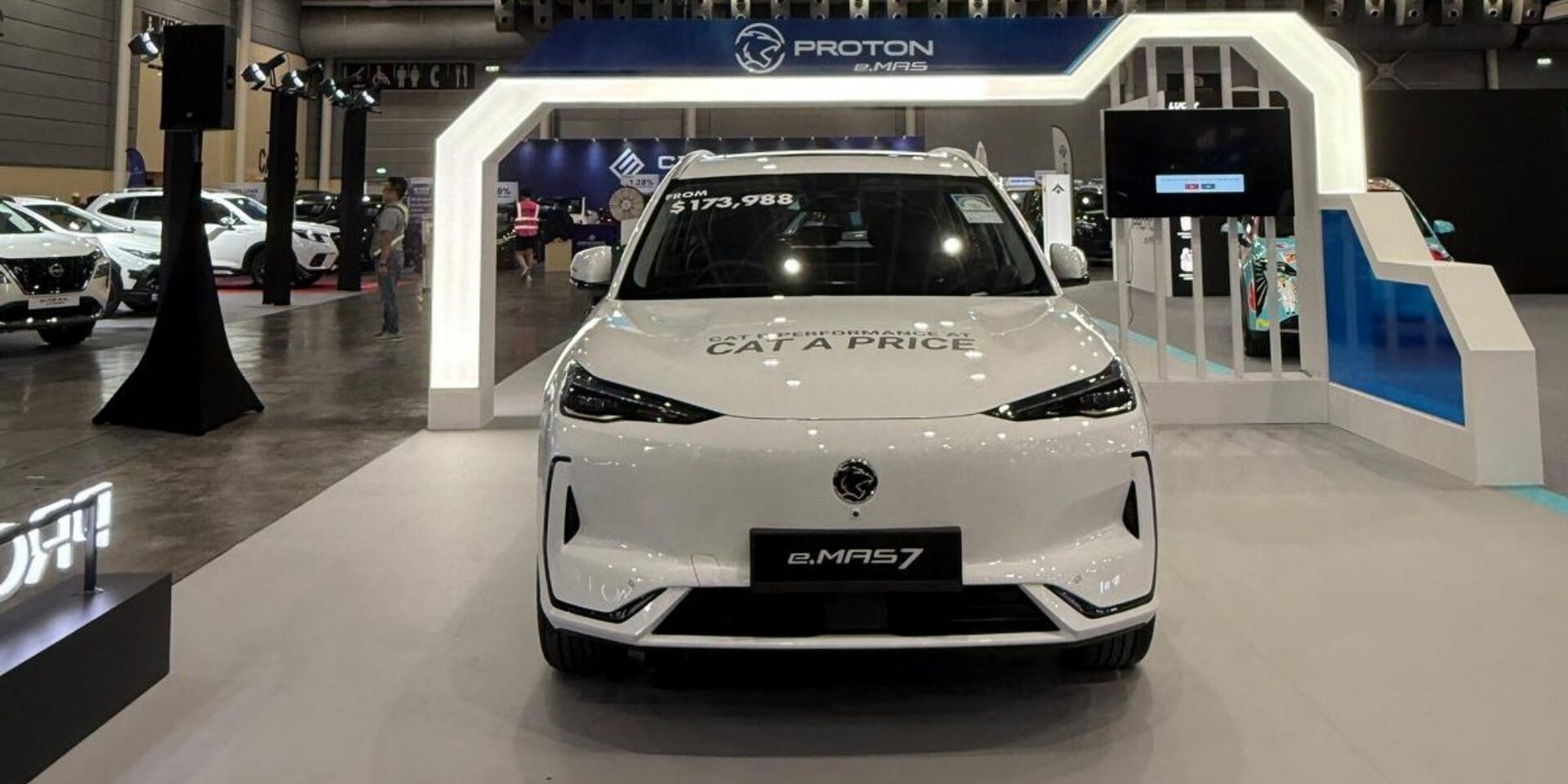 Proton e.MAS Di Singapura Berharga Lebih Rm570,000, Boleh Beli Semi-D Di Malaysia