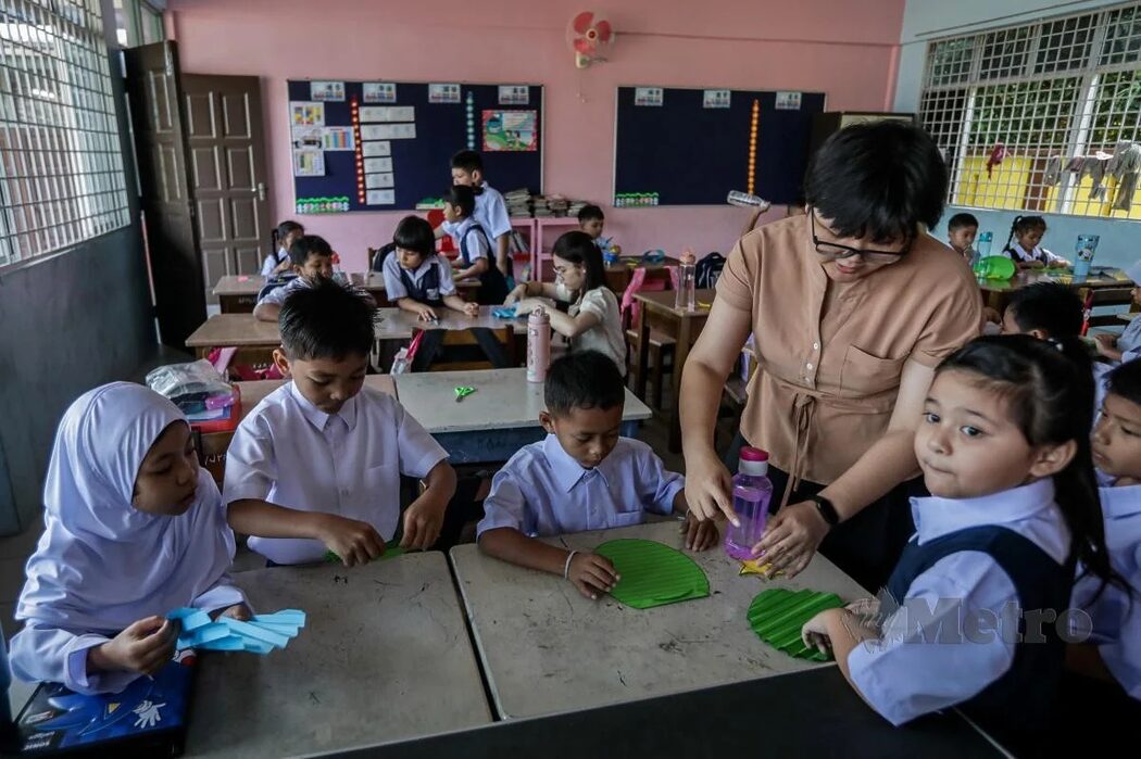 Kenapa Ramai Ibu Bapa Melayu Pilih SJKC? Ini Jawapan Penganalisis Politik Singapura 2 Kenapa Ramai Ibu Bapa Melayu Pilih SJKC? Ini Jawapan Penganalisis Politik Singapura