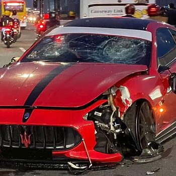 Pemandu Maserati Singapura Buat 'U-Turn' Haram, Penunggang Motosikal Malaysia Maut