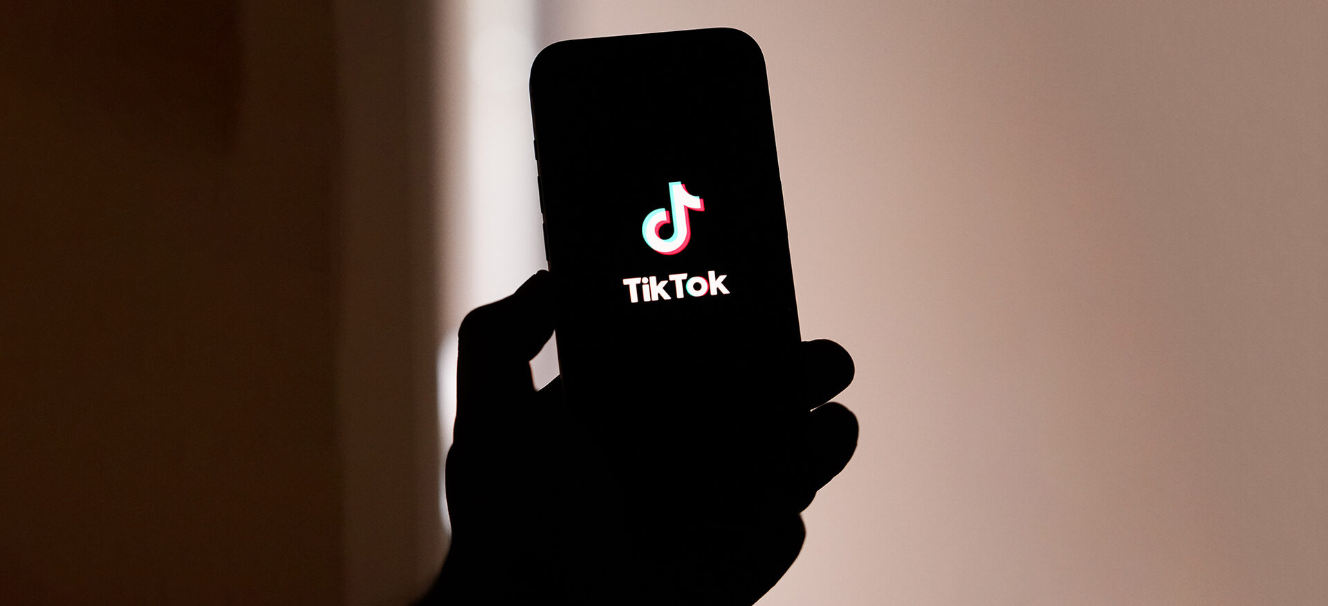 'Denda RM10,000 Akibat Hantaran TikTok Sentuh Sensitiviti Kaum, Agama' – SKMM
