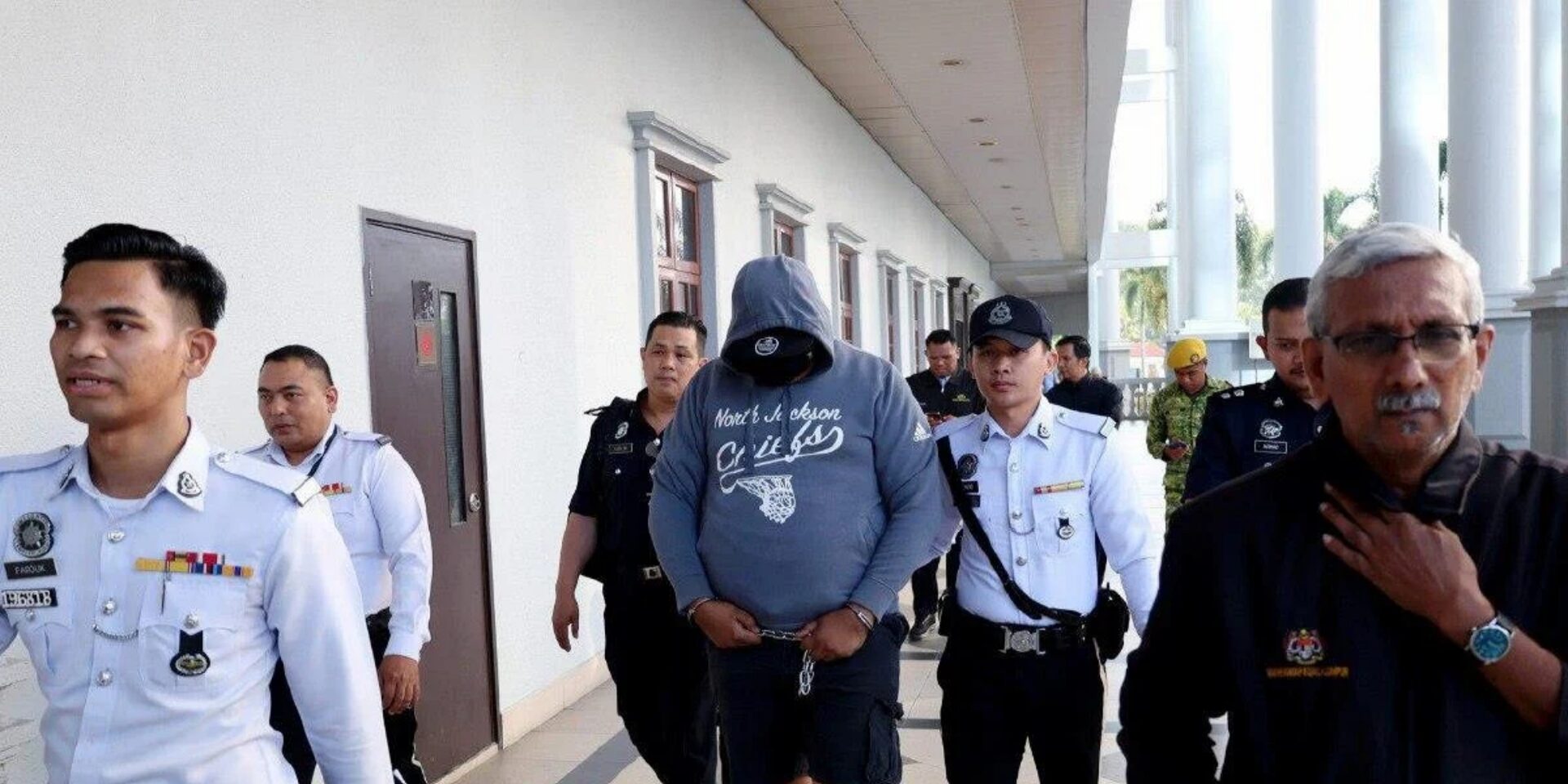 Pemandu Nissan Navara Mengaku Bersalah, Kena Penjara 30 Hari, Denda RM12,000