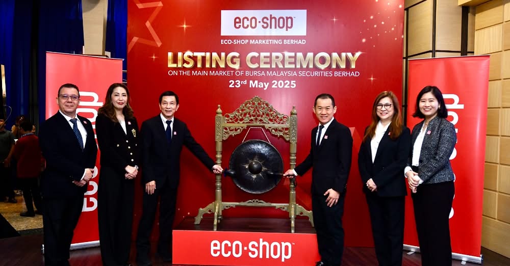 Syarikat Dari Pekan Jementah Kini Bernilai RM6.3 Bilion, Pengasas Eco-Shop Jadi Bilionair Baharu Malaysia 3 Syarikat Dari Pekan Jementah Kini Bernilai RM7.05 Bilion, Pengasas Eco-Shop Jadi Bilionair Baharu Malaysia