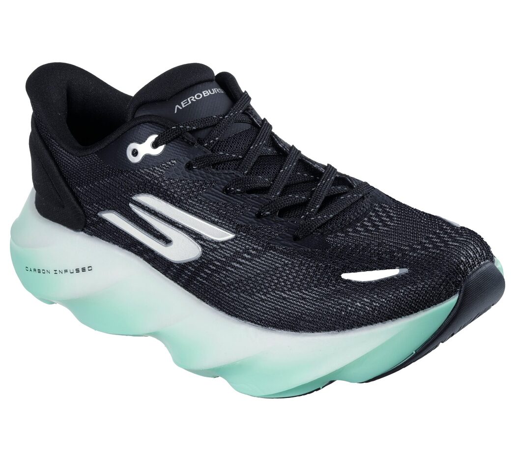 Skechers Tampil Dengan 'Aero Series' Buat Kaki Jogging 8 Skechers
