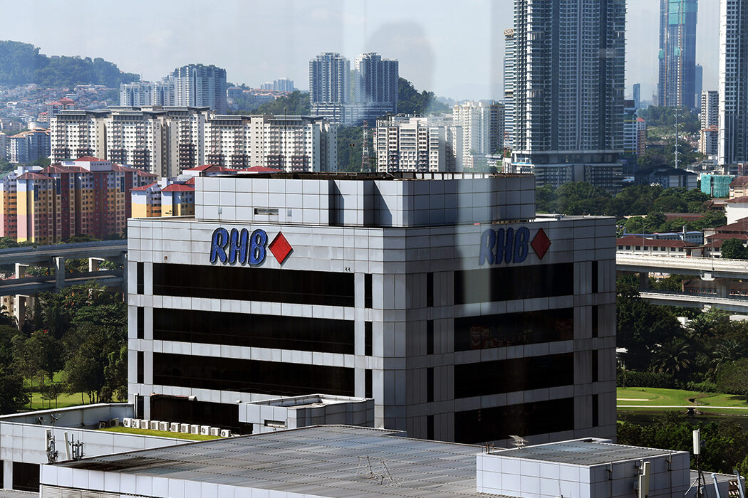 Bank-Bank Di Malaysia Bakal Kenakan Cukai 8% Bermula 1 Julai, Apa Kesan Kepada Anda? 4 Cukai