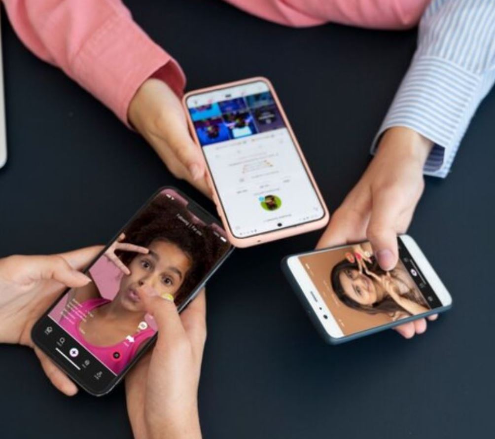 CUEPACS: Penjawat Awam Tak Boleh Main TikTok Atau Facebook Sewaktu Bertugas 3 1