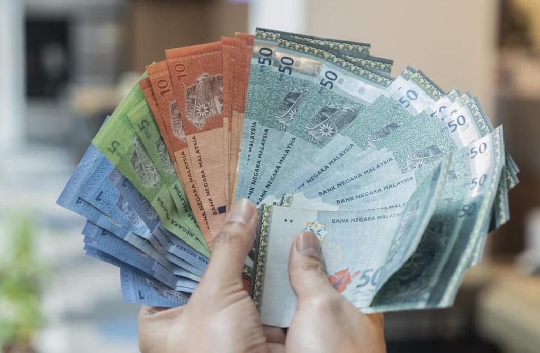 Mulanya Bangga Jadi Anak Mithali, Gadis Dakwa Kini Miliki Hutang Jutaan Ringgit Gara-Gara Ibu Bapa 4 Mulanya Bangga Jadi Anak Mithali, Gadis Dakwa Kini Miliki Hutang Jutaan Ringgit Gara-Gara Ibu Bapa