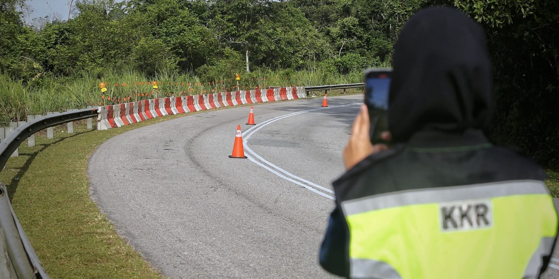 Kos Baiki Jalan Raya Rosak Seluruh Malaysia Hampir RM4 Bilion