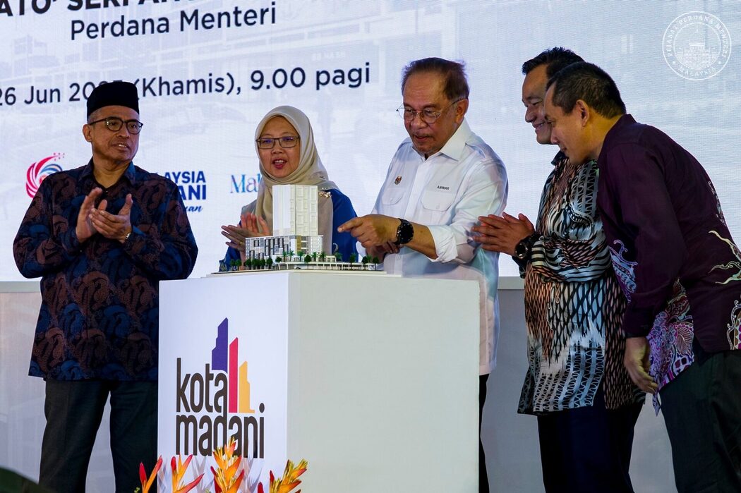 Penjawat Awam Tinggal Di Kota Madani Boleh Jimat RM1,000 Sebulan 3 Penjawat Awam Tinggal Di Kota Madani Boleh Jimat RM1,000 Sebulan
