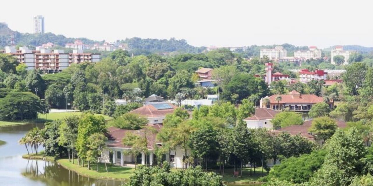 Alatan Kasino, Jongkong Emas, Beg Mewah Bernilai RM16 Juta Dirampas Dari Rumah Tan Sri