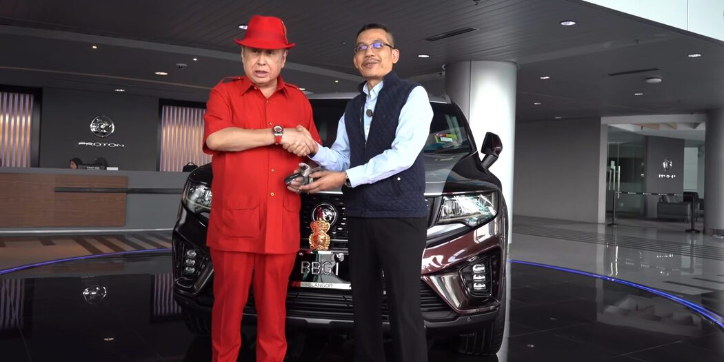 Diinspirasikan Daripada Rolls-Royce, Tengku Laksamana Selangor Terima Proton X90 Ditempah Khas 6 Diinspirasikan Daripada Rolls-Royce, Tengku Laksamana Selangor Terima Proton X90 Ditempah Khas