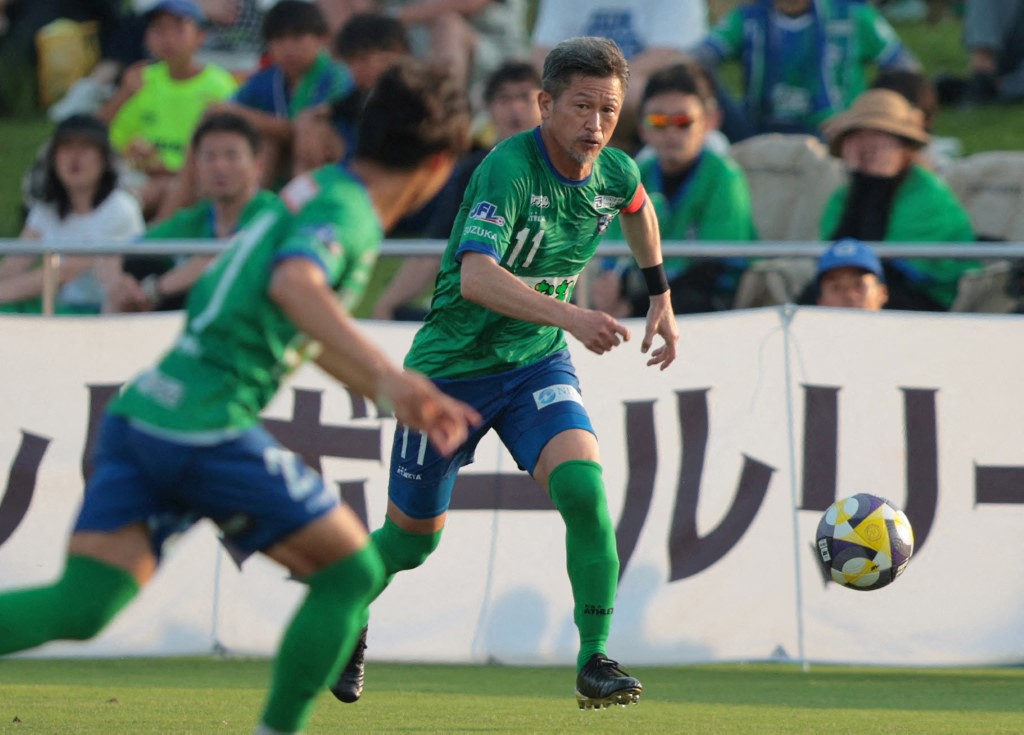 King Kazu Sambung Karier Bola Sepak Profesional, Sertai Fukushima United Pada Usia 58 Tahun 2 King Kazu