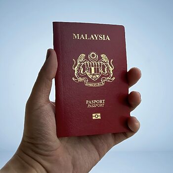 Pasport Malaysia 'Power', Netizen Thailand Cemburu Sebab Boleh Travel Merata Tanpa Visa 5 pasport