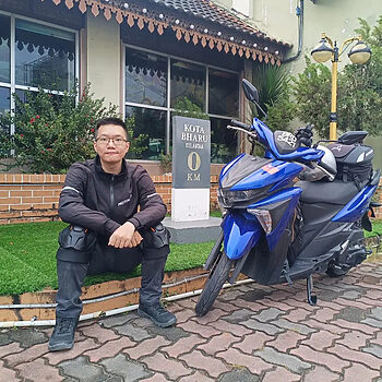 'Ride' Sejauh 2,640KM Naik Skuter, Guru Taiwan Ini Terharu Dengan Keramahan Rakyat Malaysia 2 Guru Taiwan