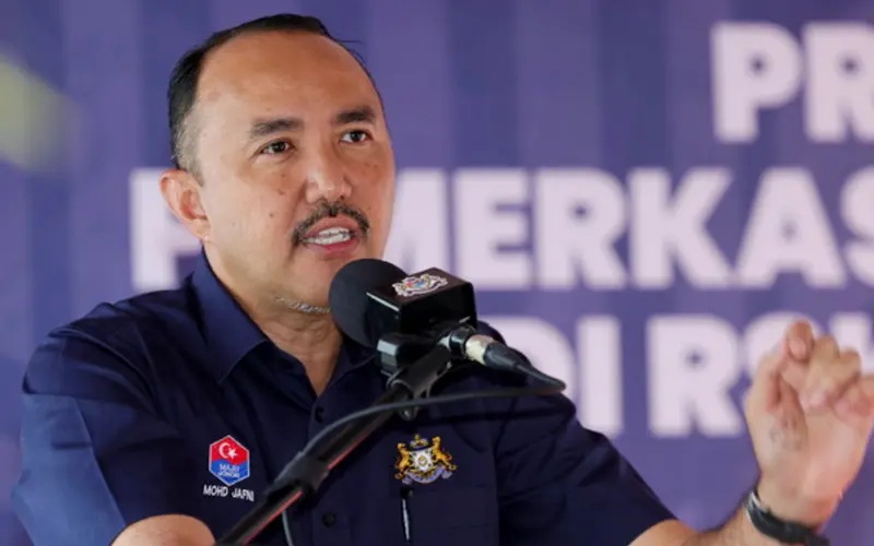Pengusaha Kedai Cuci Kereta Hanya Terima Pelanggan Dari Warga Singapura Akan Dibatalkan Lesen Perniagaan