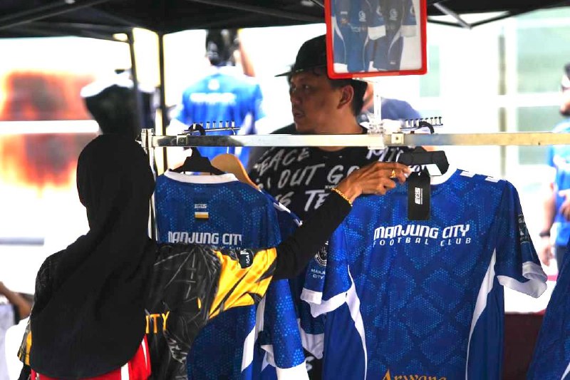 Manjung City 