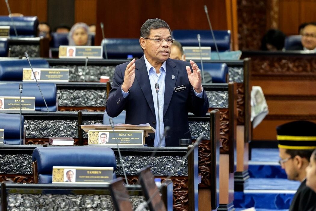 Lebih 6,000 Rakyat Malaysia Lepaskan Kewarganegaraan Untuk Jadi Warga Singapura Tahun Ini 2 Lebih 6,000 Rakyat Malaysia Lepaskan Kewarganegaraan Untuk Jadi Warga Singapura Tahun Ini