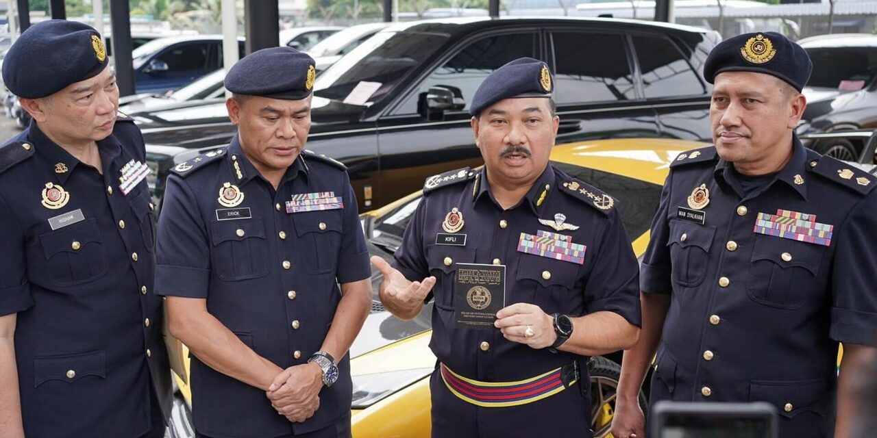 Seorang Selebriti, 'Influencer' Tampil Bayar Cukai Jalan Kereta Mewah Tamat Tempoh