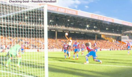 EPL: Gol Saat Akhir Nketiah Tamatkan Rekod Kemenangan Liverpool 2 VAR