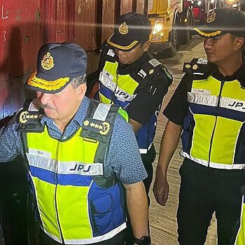 2 Juta Berisiko Kena 'Blacklist' JPJ, Sebab Apa? 3 2 Juta Berisiko Kena 'Blacklist' JPJ, Sebab Apa?