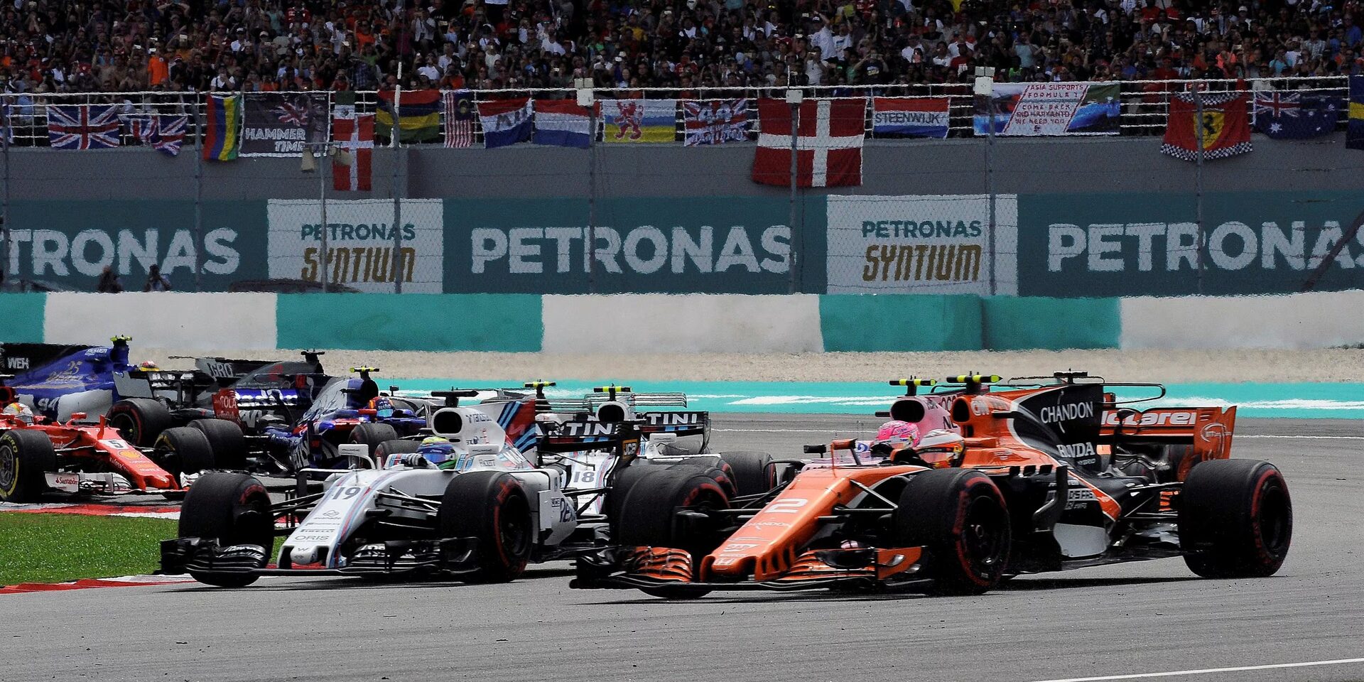 'Bukan Tentang Kos, Tapi Impak Ekonomi' – Bekas Ketua SIC Kongsi Pentingnya Penganjuran F1 Di Malaysia
