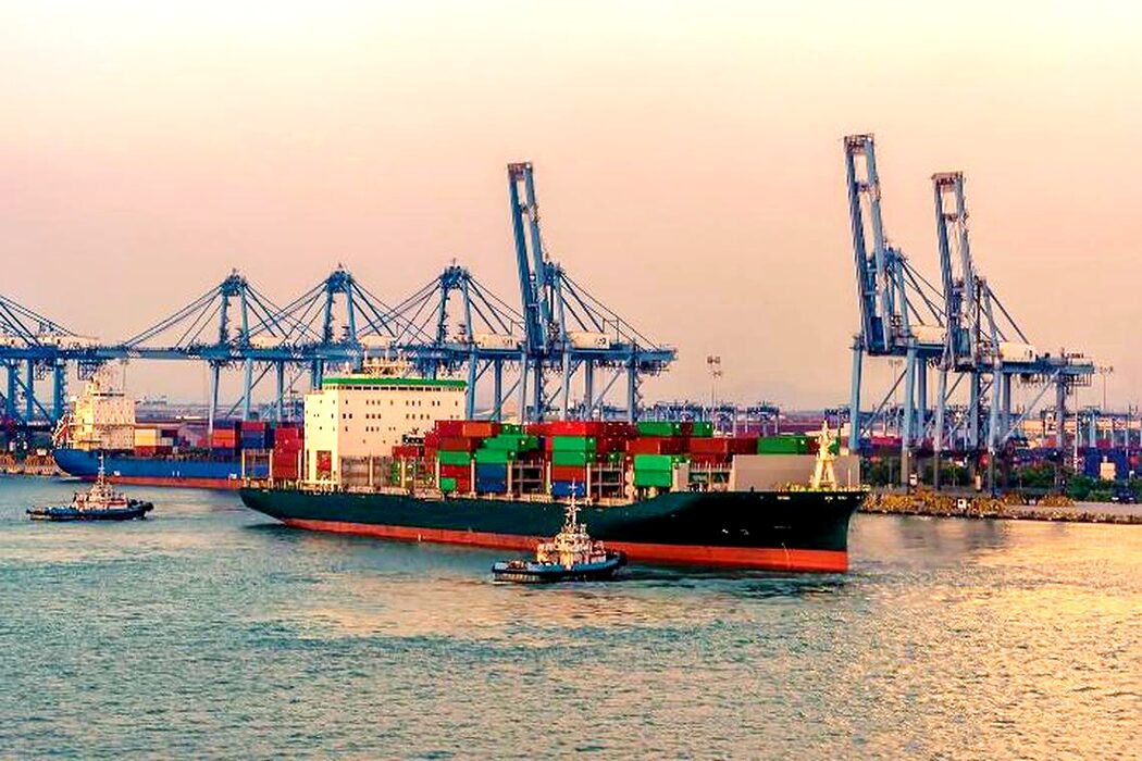 Pelabuhan Klang Disenaraikan Antara 10 Pelabuhan Utama Dunia Oleh Lloyd's List 2025