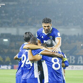 ACL 2 2025/26: Persib Bandung Hadiahkan Kekalahan Ketiga Buat Selangor 2 Persib Bandung
