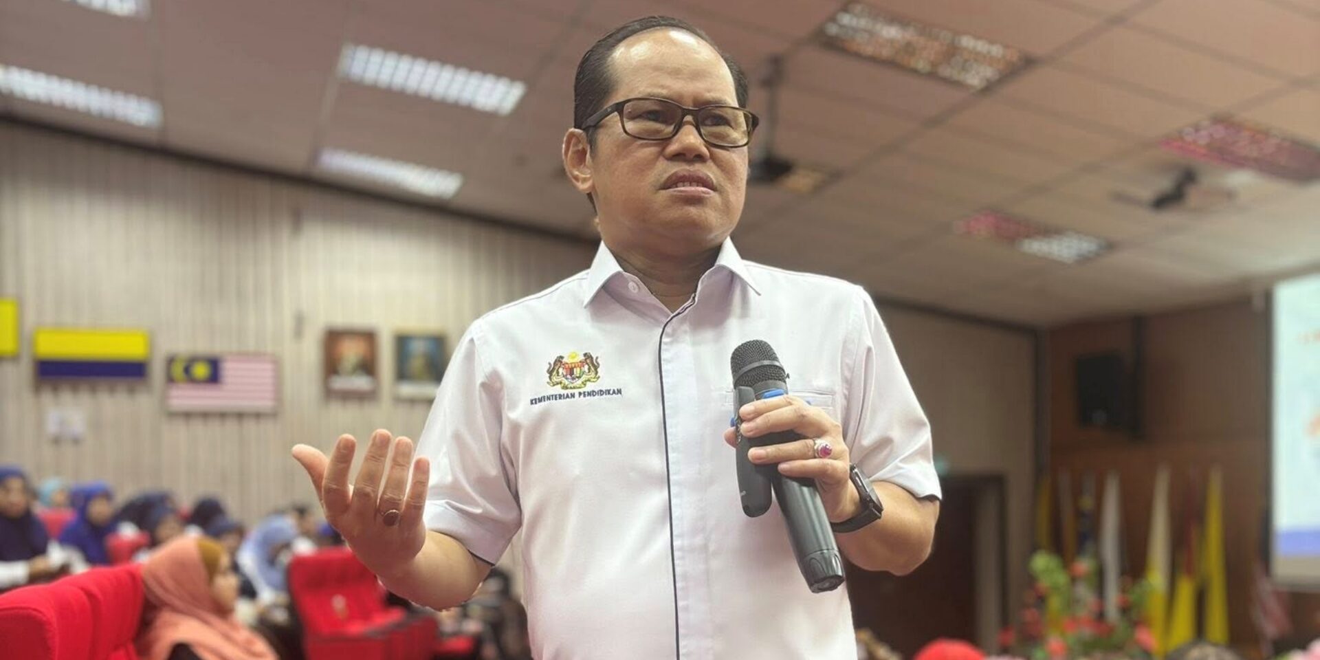 'Saya Jumpa Banyak Perkara 'Disimpan Bawah Karpet', Umpama Bom Atom Tunggu Meletup' - KP Pendidikan