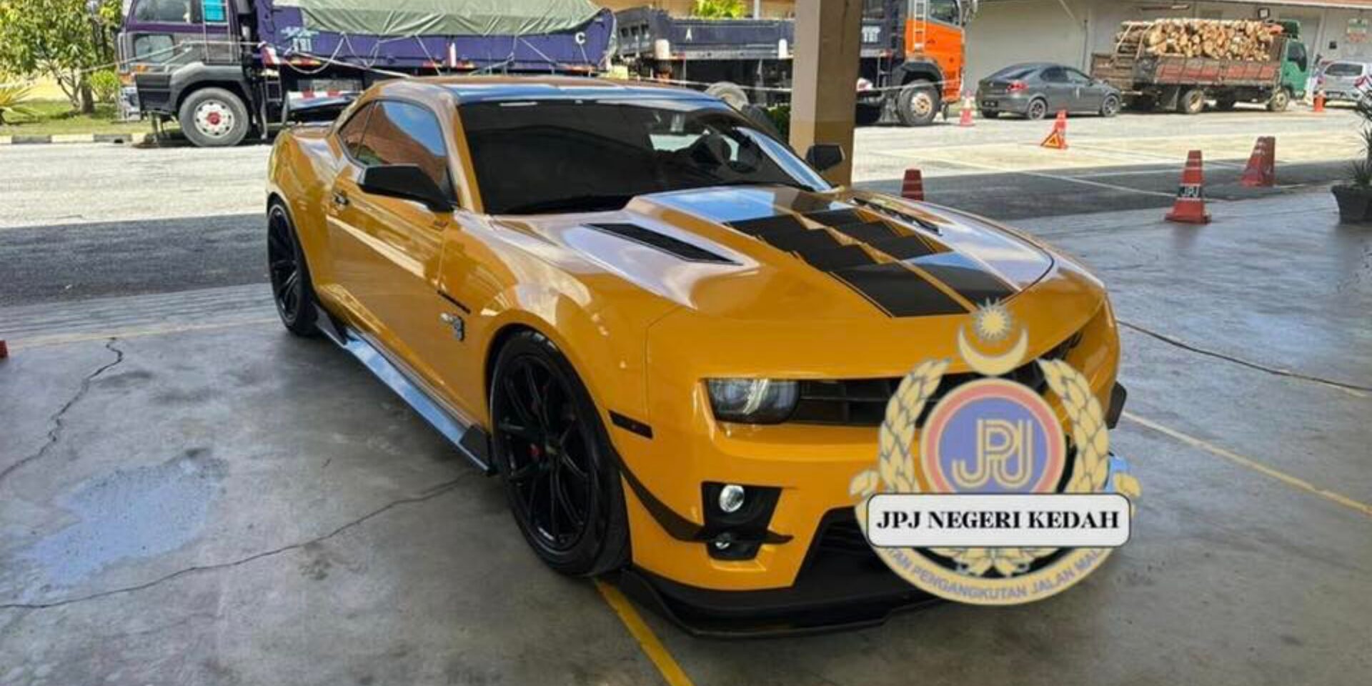 Jarang Nampak Di Malaysia, JPJ Kedah Sita 'Bumblebee'