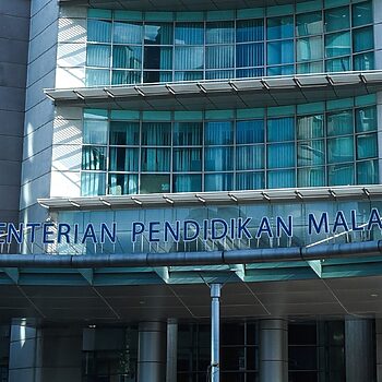'Cikgu Lebih Sesuai Jadi Warden Asrama' – KPM
