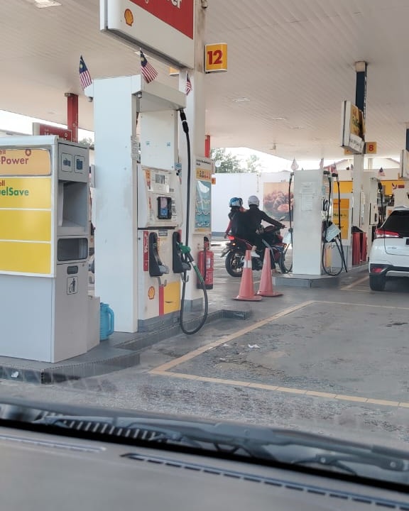 Nozel Pam RON95 Dicabut Bukan Untuk Elak Kereta Singapura Pakai, Tapi Sebab Rosak