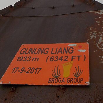 Pendaki Gunung Liang Maut: Dua Malim Gunung Ditahan, Masuk Hutan Simpan Tanpa Permit 3 Pendaki Gunung Liang Maut: Dua Malim Gunung Ditahan, Masuk Hutan Simpan Tanpa Permit