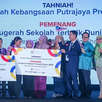 SK Putrajaya Presint 11(1) Cipta Sejarah, Dinobat 'Anugerah Sekolah Terbaik Dunia 2025' 3 SK Putrajaya Presint 11(1) Cipta Sejarah, Dinobat 'Anugerah Sekolah Terbaik Dunia 2025'