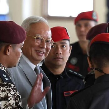 Mahkamah Tinggi Tolak Permohonan Najib Razak Untuk Jalani Tahanan Rumah