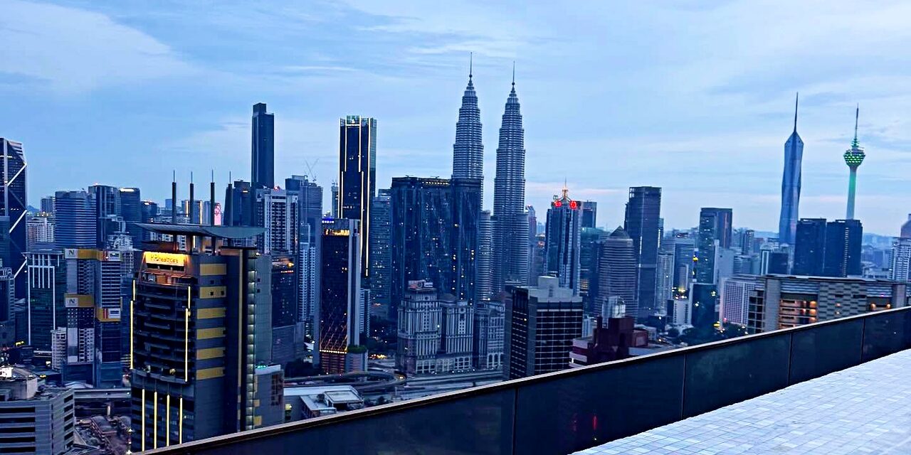 'Tak Tahu Nak Buat Apa Selepas 3 Hari Di Sini' - Lelaki Rusia Pelik Malaysia Jadi Tumpuan Pelancong