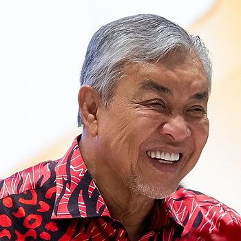 'Masa Akhirnya Menjawab Segalanya, Kebenaran Terbukti Jua' – Zahid Hamidi 2 'Masa Akhirnya Menjawab Segalanya, Kebenaran Terbukti Jua' – Zahid Hamidi